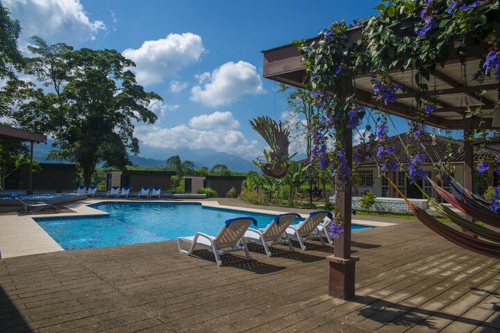 Pool 27 of 40