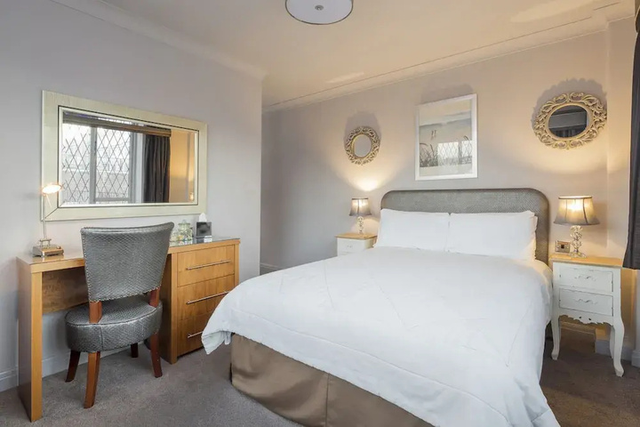 guest_rooms