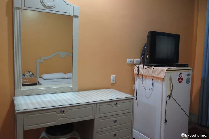 Room 14 of 20