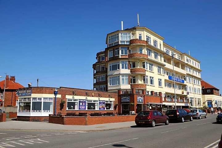 Expanse Hotel