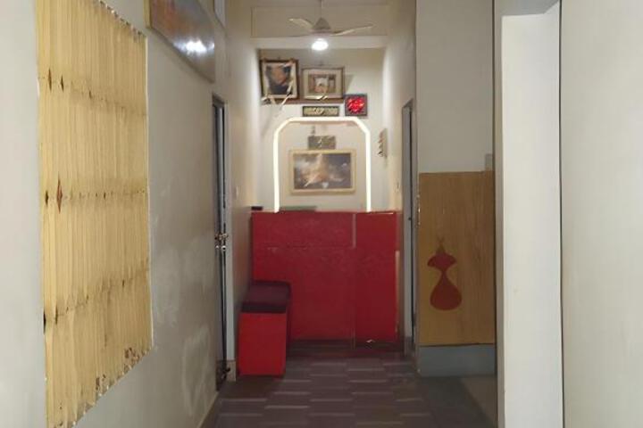 Hotel Arya