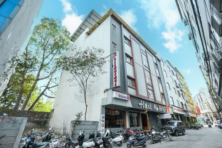 Hotel Madurai near Central Bus Stand Udaipur