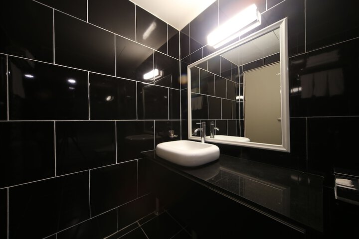 Room 75 of 127