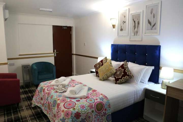 Room 7 of 20