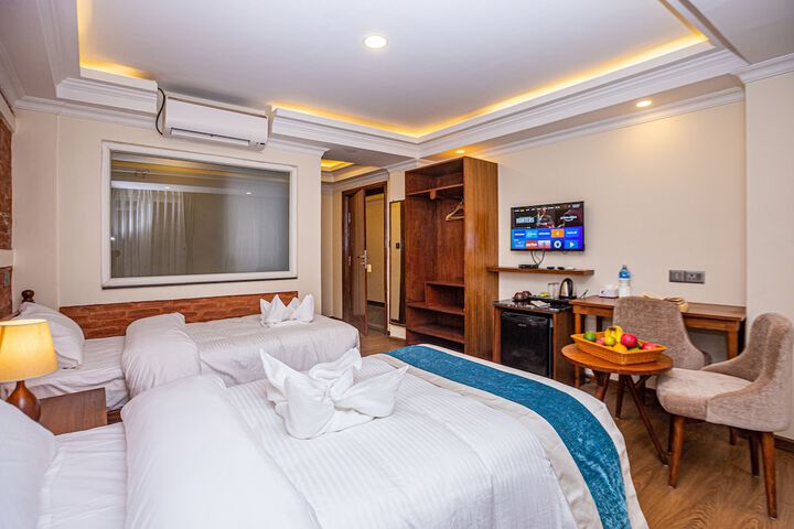 Room 10 of 39