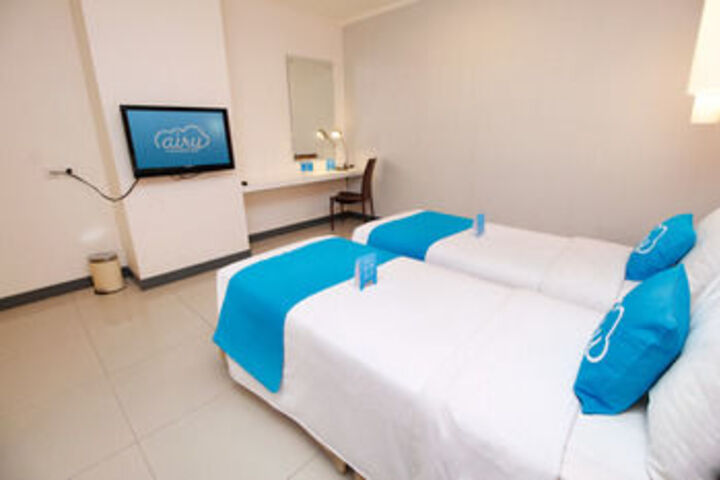 Room 5 of 23