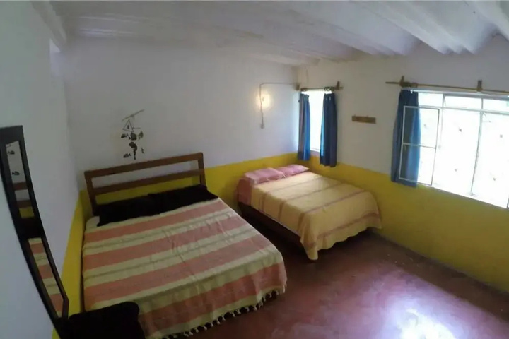Room 2 of 14
