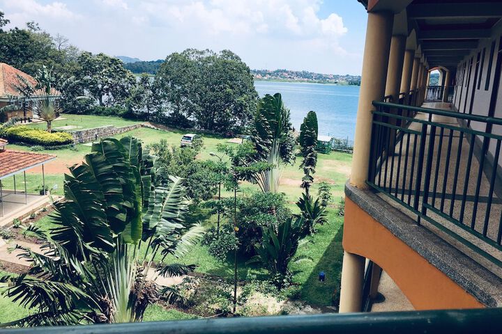 Nabinoonya Resort Beach