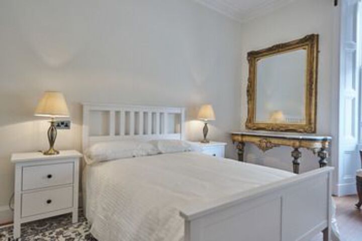Bright Stay Bruntsfield