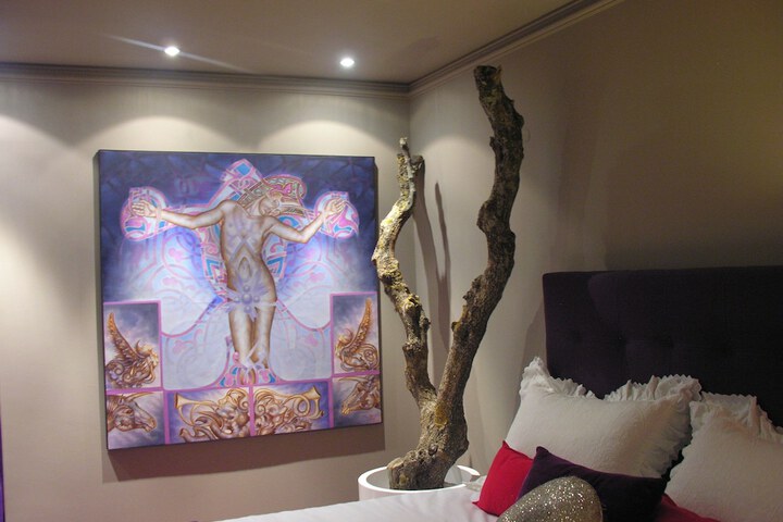Room 2 of 90