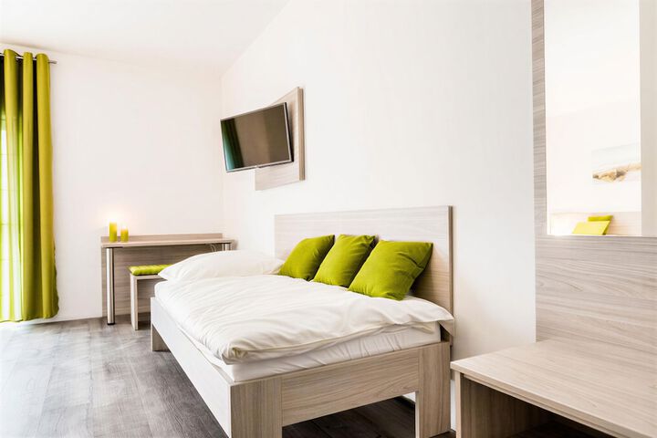 Room 7 of 20