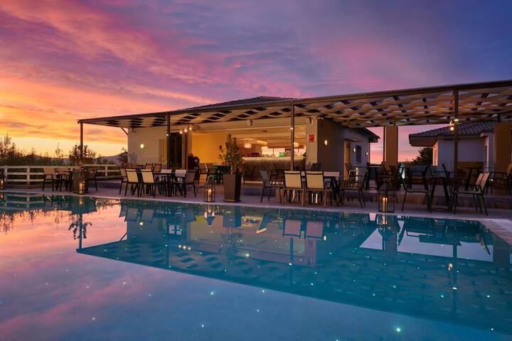 Pool 22 of 69
