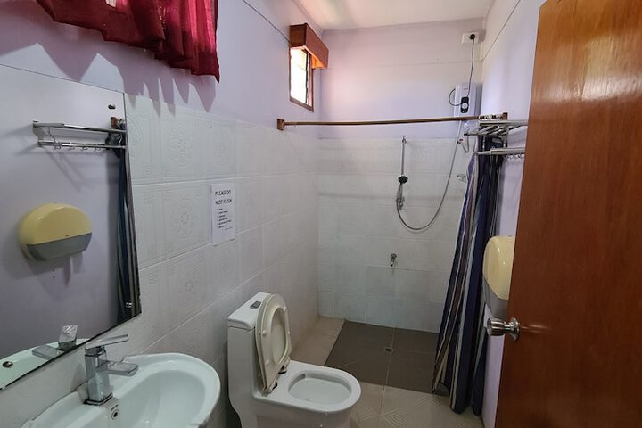 Room 30 of 42