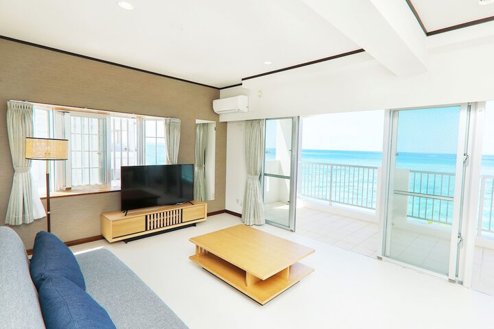 Room 28 of 130