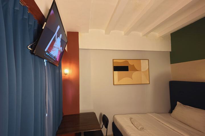 Room 9 of 69