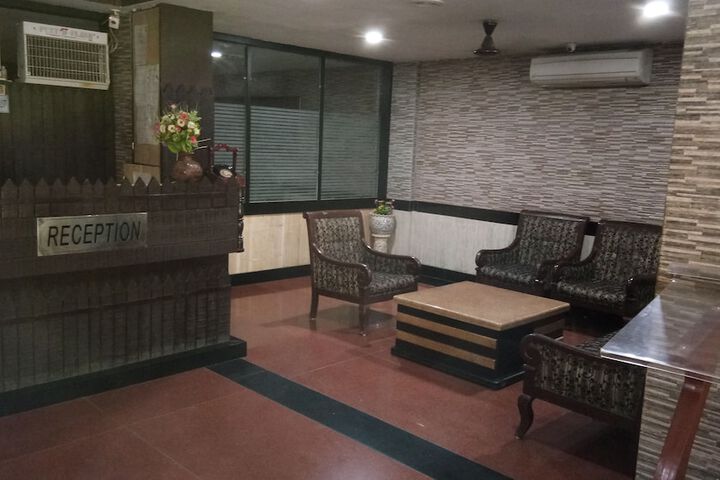 Guest Lobby