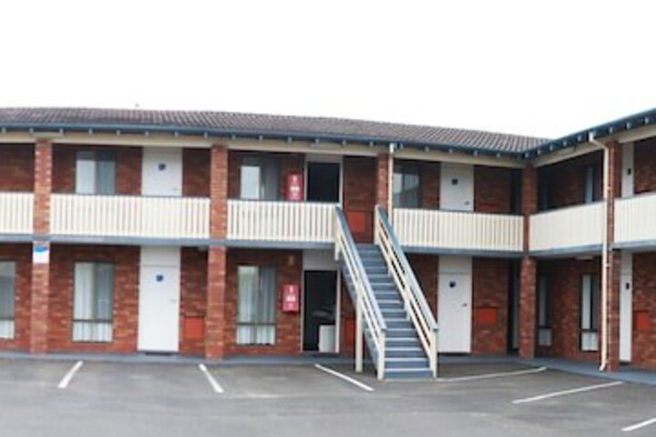 Hotel 17 of 19