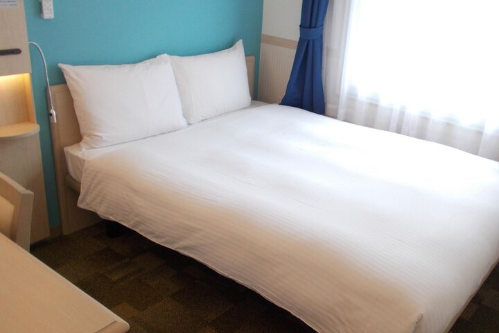 Room 12 of 41