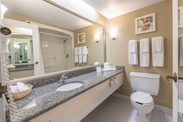 Clean Restrooms