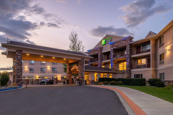 Hotel 76 of 81