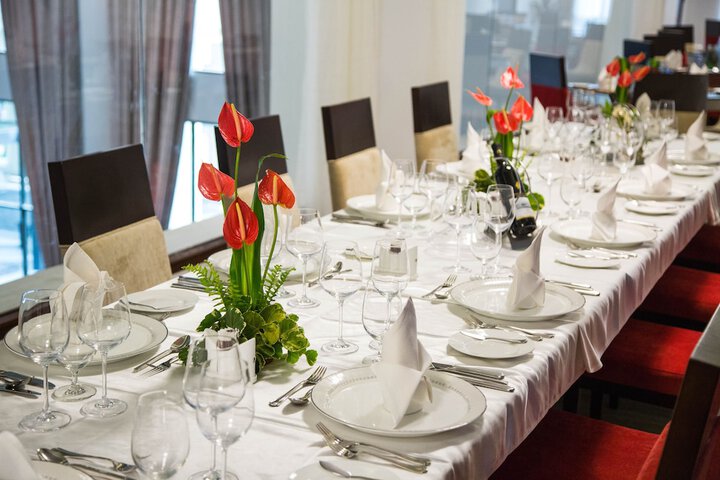 Dining 45 of 74
