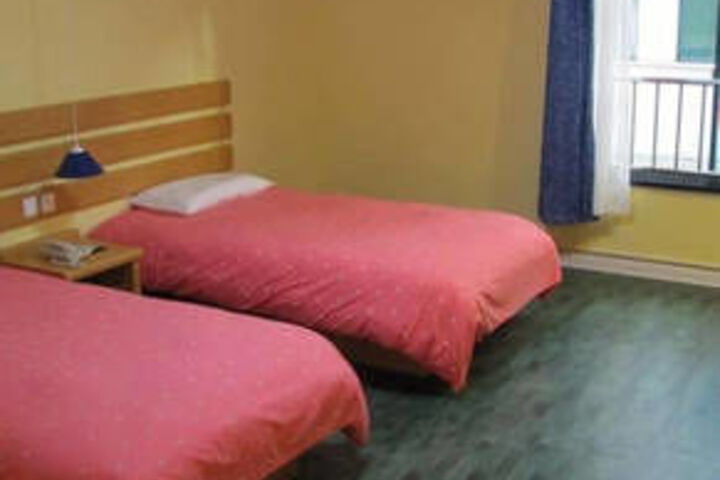 Room 19 of 30