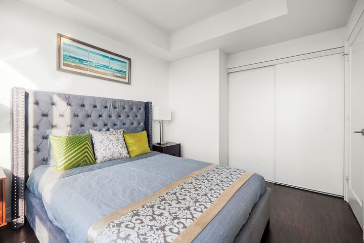 Room 57 of 279