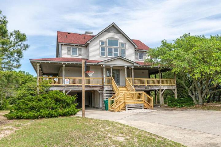 Rookery - Corolla Whalehead, 395 Yds to Beach, Ocean View, Pool, Hot Tub, Pets OK, Flex Stays in Corolla, NC