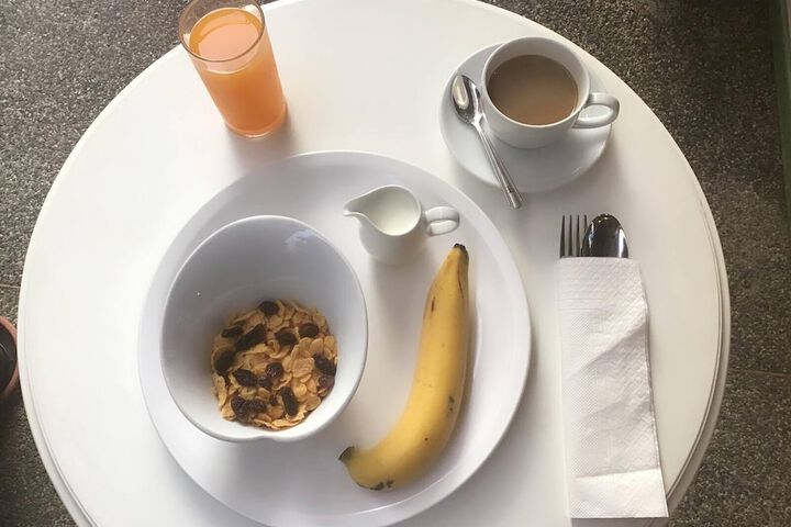 Breakfast/Coffee Service 21 of 34