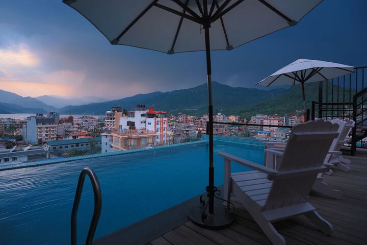 Aabas Pokhara by Barahi Hospitality