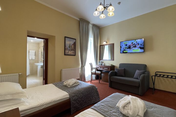 Room 20 of 69