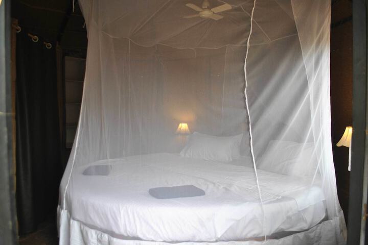 Room 8 of 26