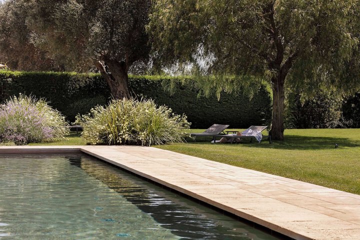 Pool 56 of 140