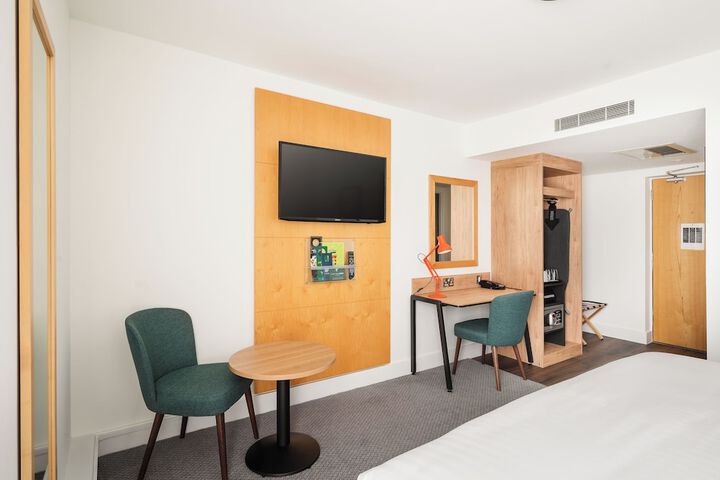 Room 46 of 130
