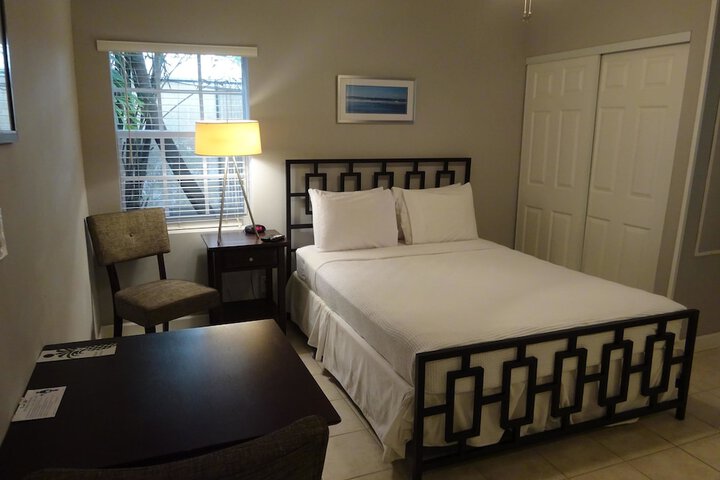 Room 55 of 141