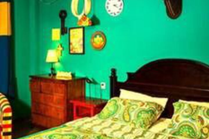 Room 35 of 94