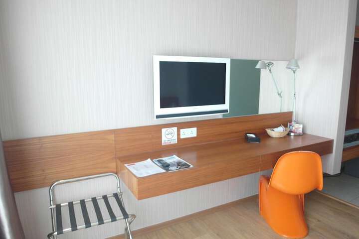 Room 17 of 55