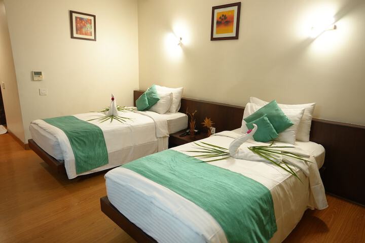 Room 17 of 25