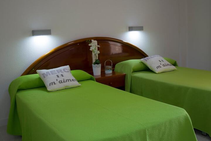 Room 10 of 53