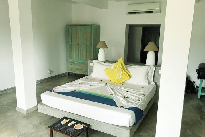 Room 34 of 97