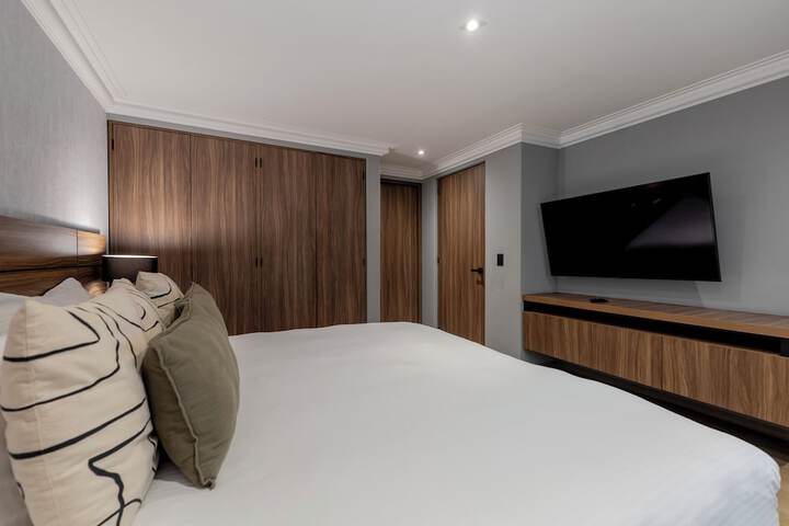 Room 15 of 86