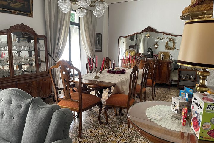 Room 16 of 40