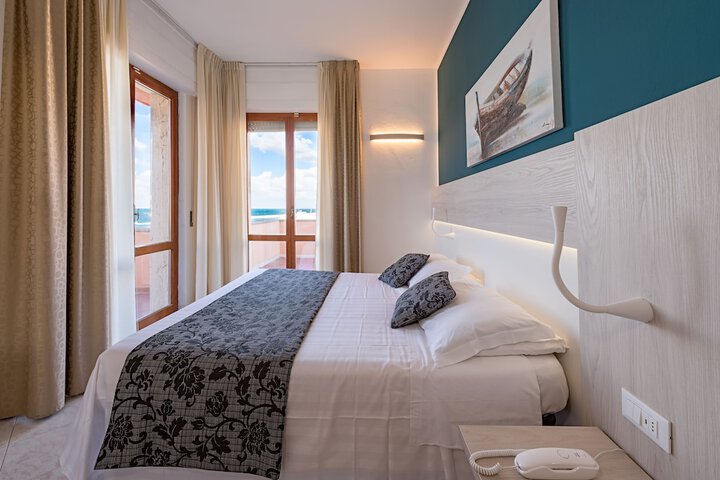 Room 10 of 56