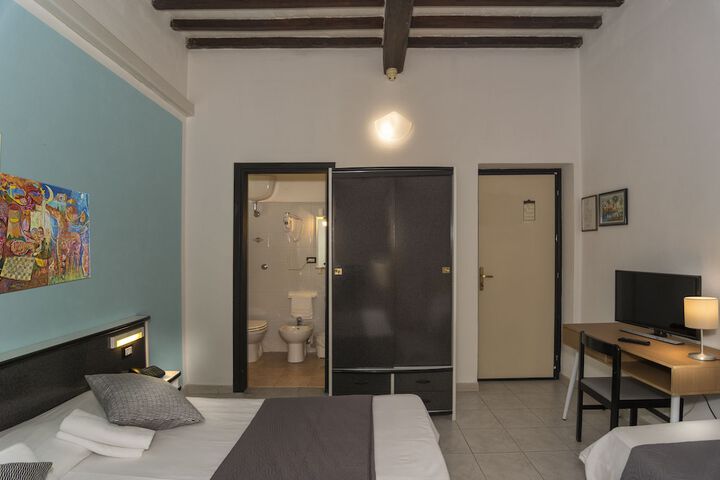 Room 29 of 41