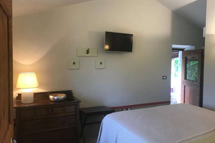 Room 16 of 66