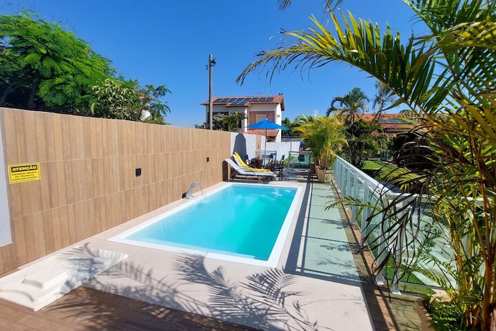 Pool 163 of 201
