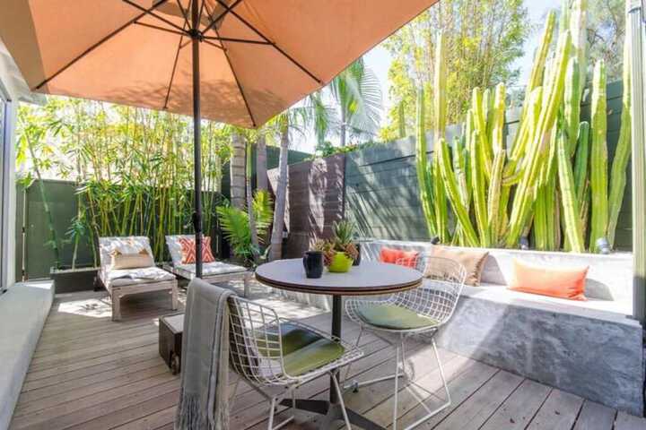 Terrace/Patio 11 of 20