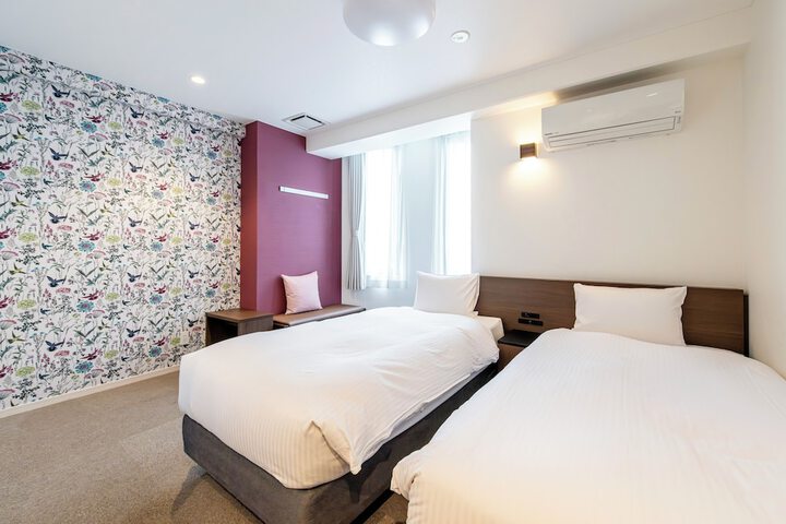Room 14 of 47
