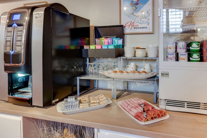 Dining Photos