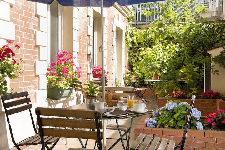 Terrace/Patio 39 of 40